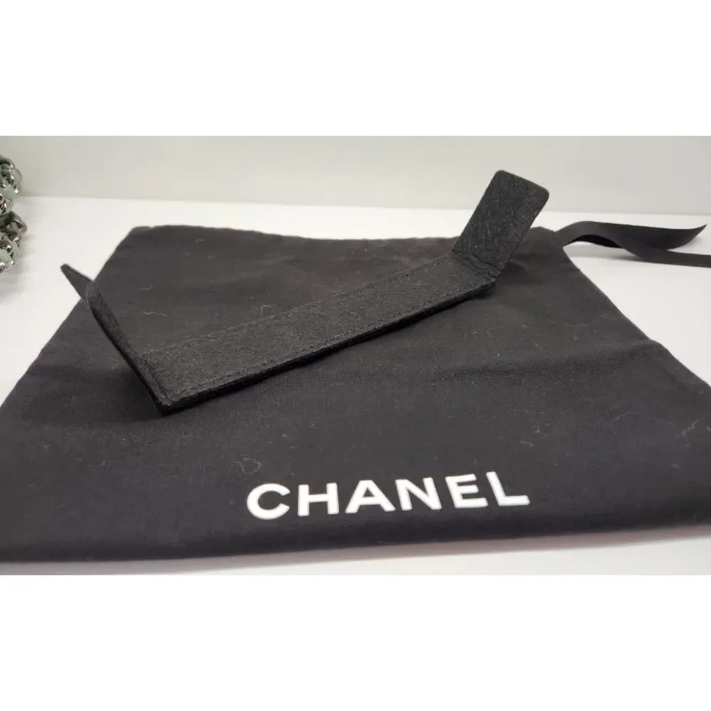 CHANEL 19 WOC Pearlescent Green Lambskin Mixed Metal Chain Crossbody Microchip